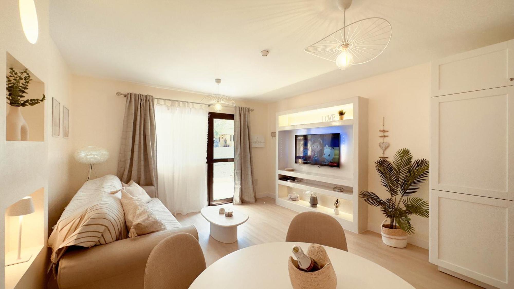 Golden Dream, Swimming Pool And Parking Villa Коралео Екстериор снимка
