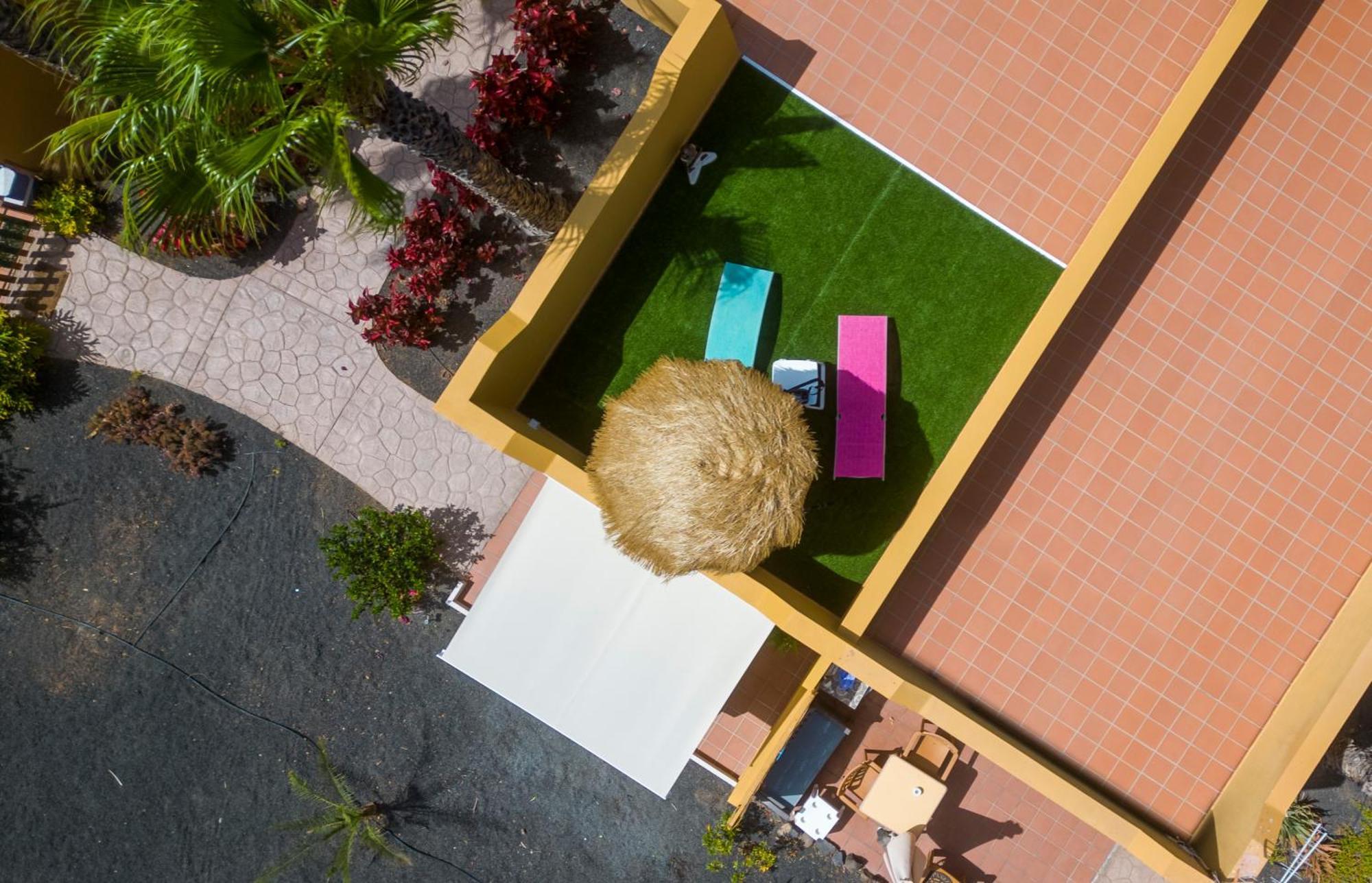 Golden Dream, Swimming Pool And Parking Villa Коралео Екстериор снимка